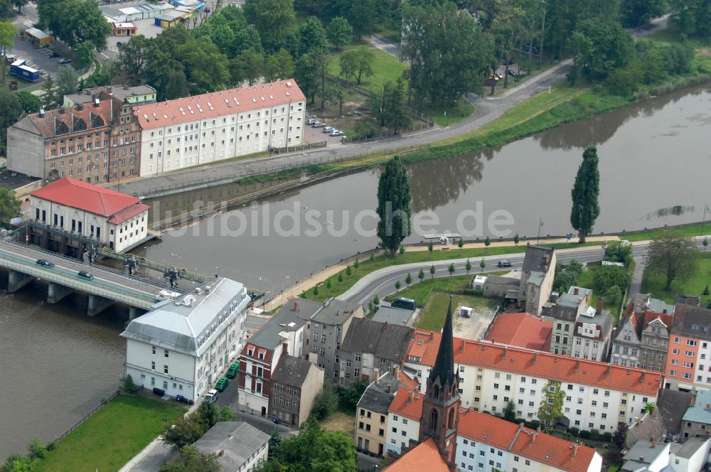 Luftaufnahme Guben - Neißebrücke, Grenze zwischen Guben in Deutschland und Gubin in Polen