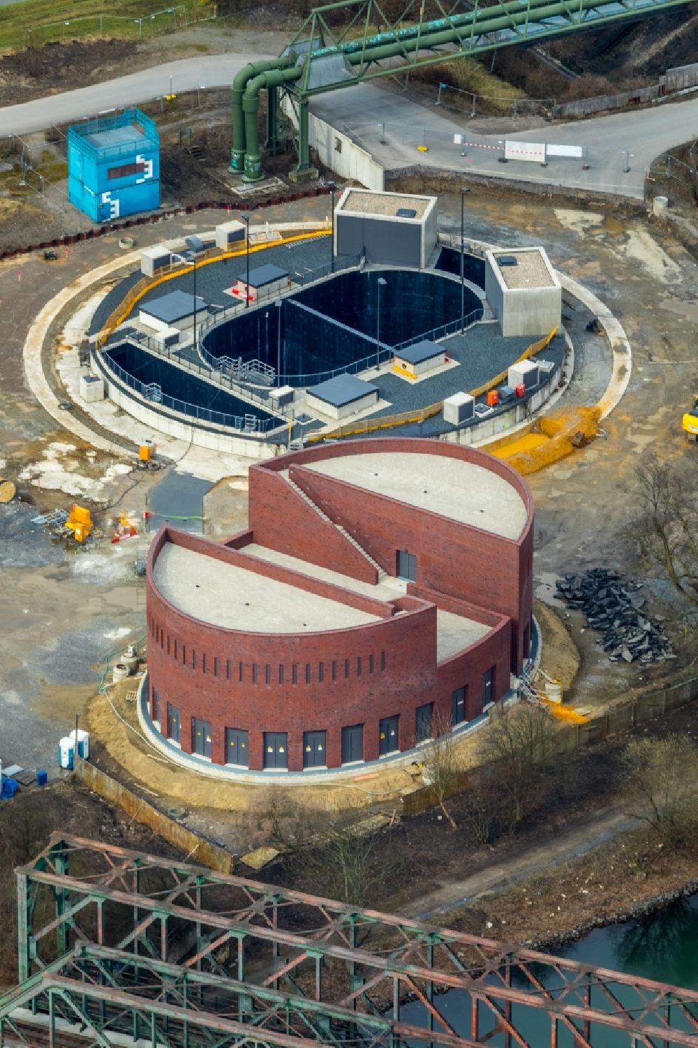 Gelsenkirchen von oben - Neubau eines Abwasserkanals in Gelsenkirchen im Bundesland Nordrhein-Westfalen
