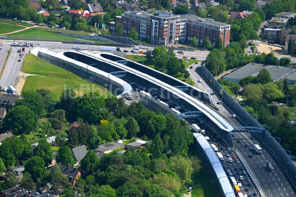 Luftaufnahme Hamburg - Neubau des Autobahn- Tunnelbauwerk der BAB A7 Bahrenfelder Deckel in Hamburg, Deutschland