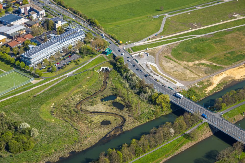 Luftbild Hamm - Neubau- Baustelle für eine Dammverlegung an der Lippe im Ortsteil Heessen in Hamm im Bundesland Nordrhein-Westfalen, Deutschland