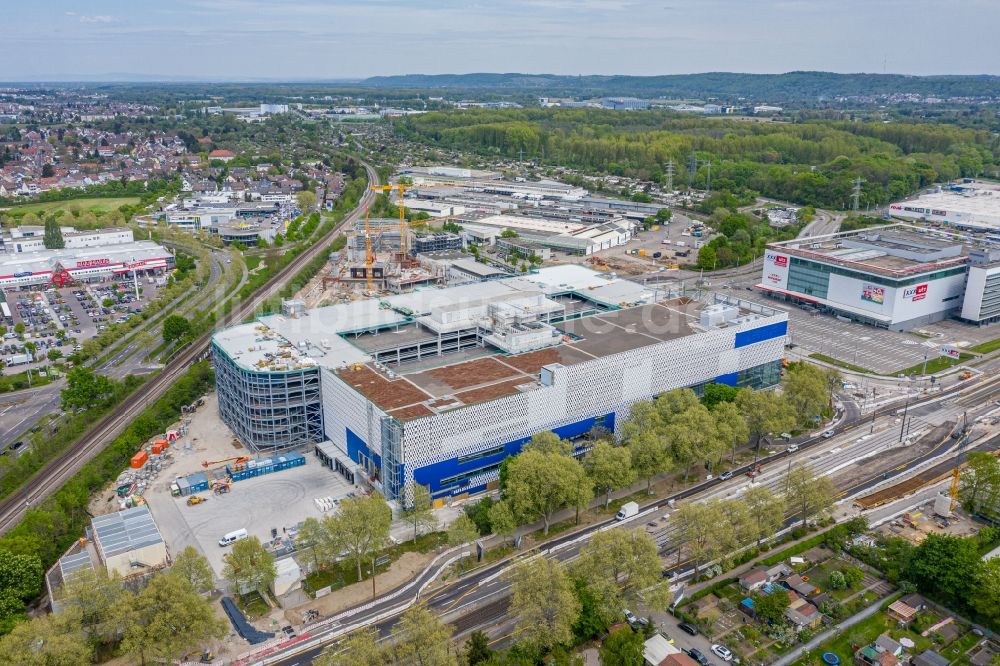 Luftaufnahme Karlsruhe - Neubau- Baustelle Einrichtungshaus - Möbelmarkt in Karlsruhe im Bundesland Baden-Württemberg, Deutschland