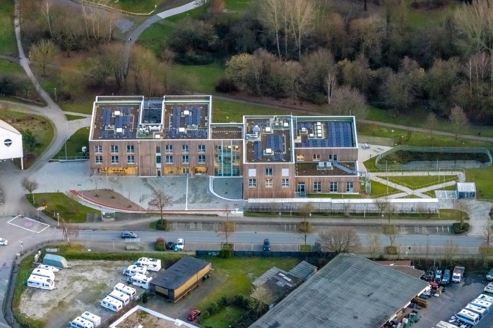 Witten von oben - Neubau- Baustelle des Erweiterungsbaus der Universität Witten-Herdecke in Witten im Bundesland Nordrhein-Westfalen, Deutschland