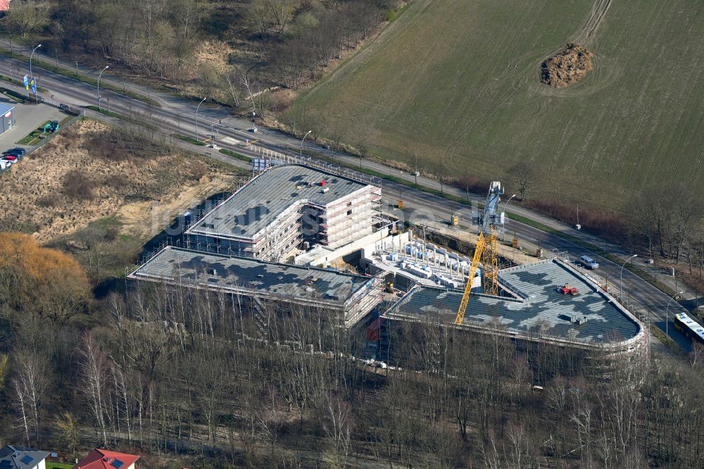 Luftaufnahme Berlin - Neubau- Baustelle im Gewerbegebiet Karo Neun im Ortsteil Blankenburg in Berlin, Deutschland