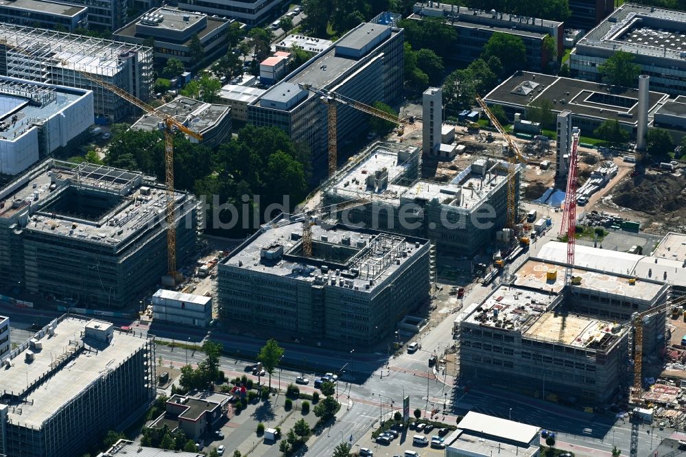 Luftbild Erlangen - Neubau- Baustelle im Gewerbegebiet Siemens- Campus in Erlangen im Bundesland Bayern, Deutschland