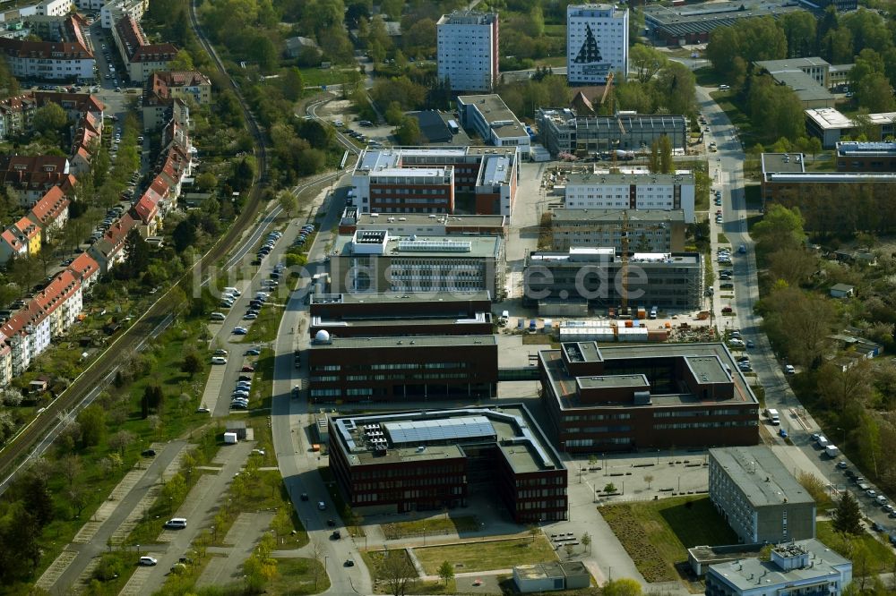 Rostock von oben - Neubau- Baustelle Instituts für Chemie an der Albert-Einstein-Straße in Rostock im Bundesland Mecklenburg-Vorpommern, Deutschland