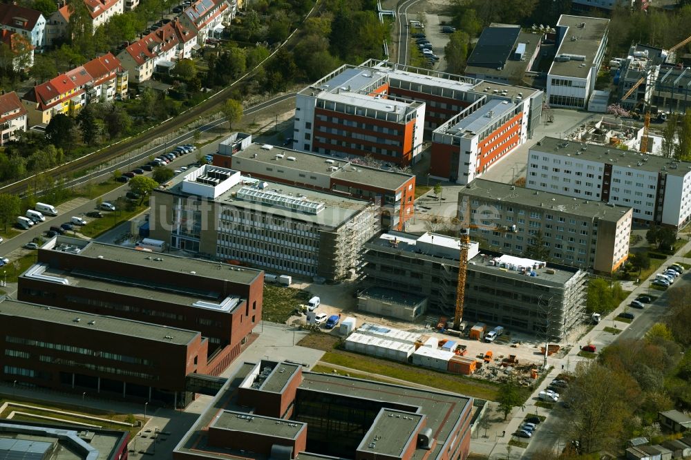 Luftaufnahme Rostock - Neubau- Baustelle Instituts für Chemie an der Albert-Einstein-Straße in Rostock im Bundesland Mecklenburg-Vorpommern, Deutschland