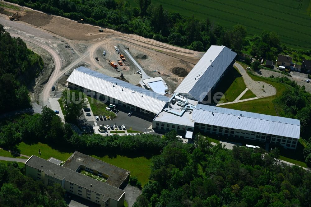 Höxter von oben - Neubau- Baustelle für ein Rehabilitationszentrum der Rehaklinik in Höxter im Bundesland Nordrhein-Westfalen, Deutschland