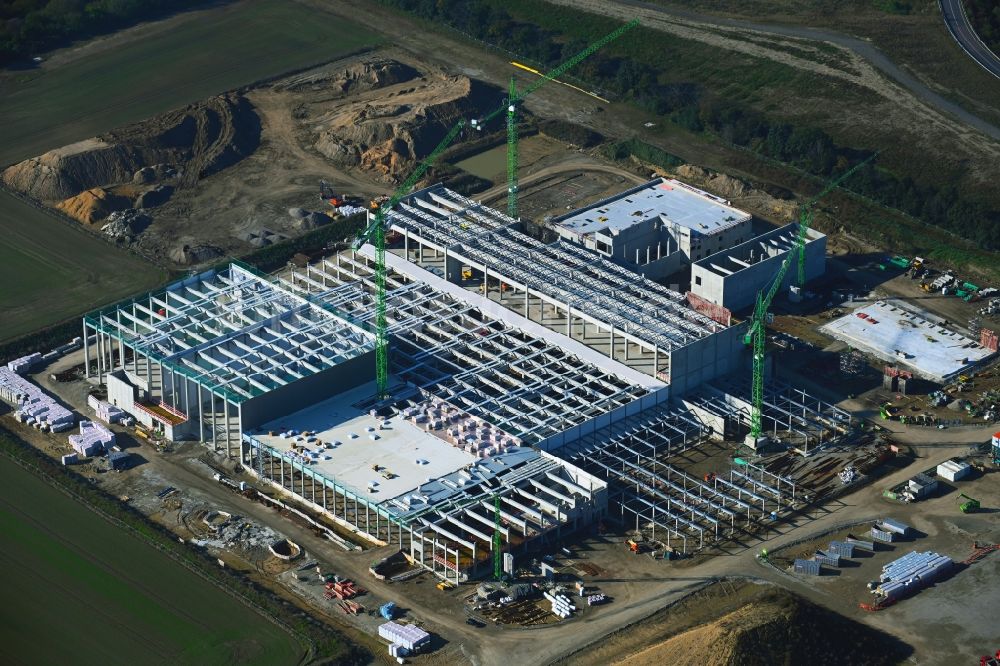 Leipzig von oben - Neubau - Baustelle auf dem Werksgelände der Beiersdorf AG in Seehausen im Bundesland Sachsen, Deutschland