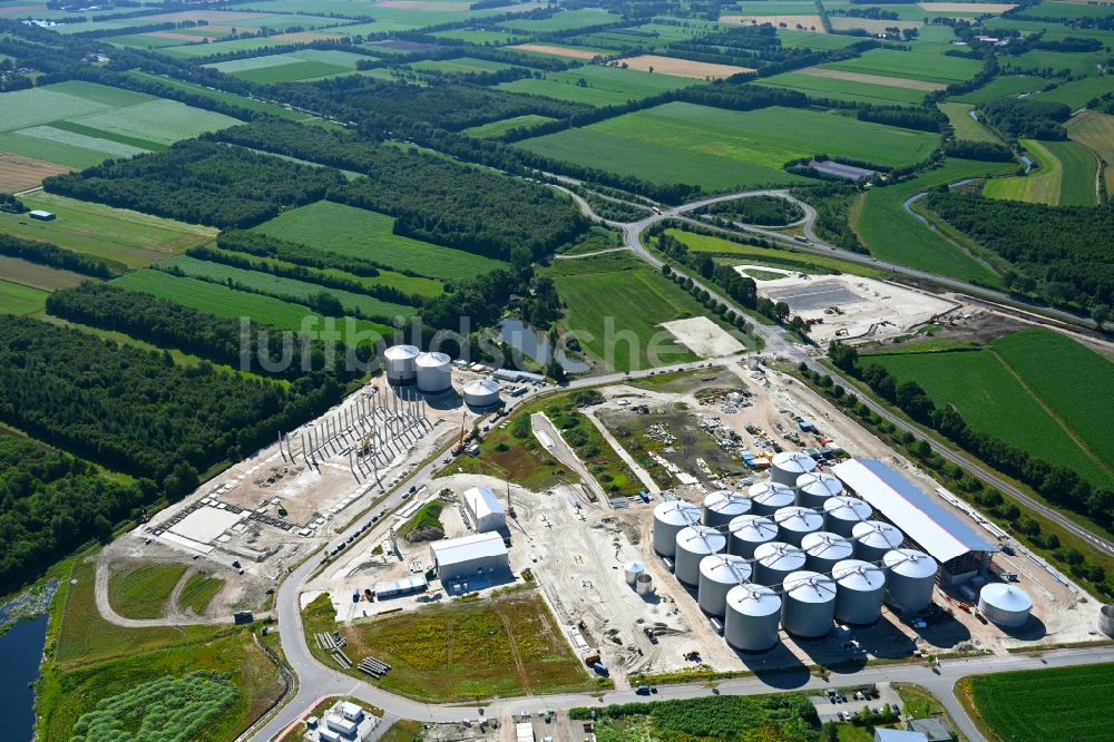 Sedelsberg von oben - Neubau Biogasspeicher- Behälter im Biogaspark in Sedelsberg im Bundesland Niedersachsen, Deutschland