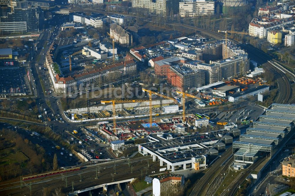 Luftbild Berlin - Neubau eines Büro- und Geschäftshaus Ensemble der LIP – Ludger Inholte Projektentwicklung im Ortsteil Schöneberg in Berlin, Deutschland