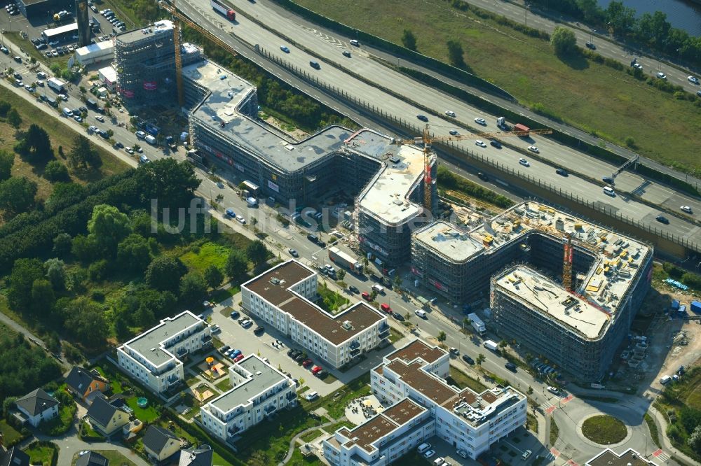 Luftbild Berlin - Neubau eines Büro- und Geschäftshauses Brain Box Berlin in Berlin-Adlershof, Deutschland
