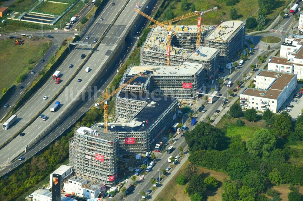 Berlin aus der Vogelperspektive: Neubau eines Büro- und Geschäftshauses Brain Box Berlin in Berlin-Adlershof, Deutschland