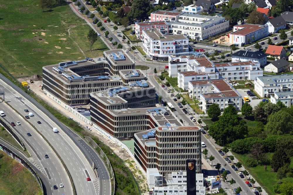 Berlin von oben - Neubau eines Büro- und Geschäftshauses Brain Box Berlin in Berlin-Adlershof, Deutschland