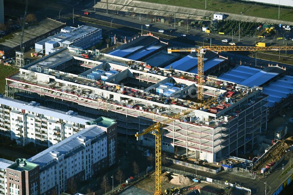 Berlin aus der Vogelperspektive: Neubau eines Büro- und Geschäftshauses DSTRCT.Berlin im Ortsteil Prenzlauer Berg in Berlin, Deutschland