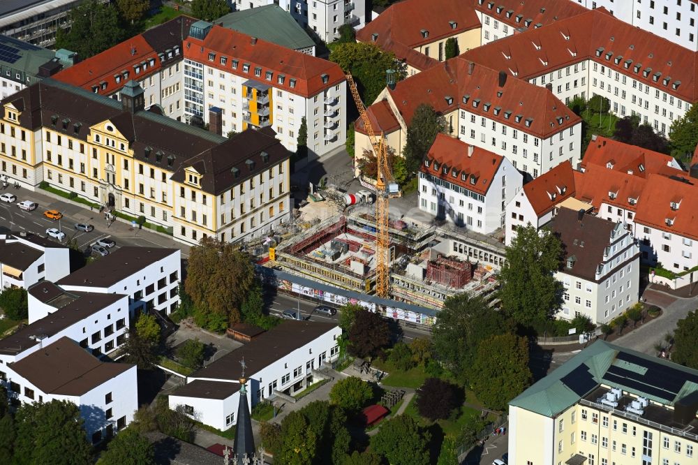 Luftaufnahme Dillingen an der Donau - Neubau eines Büro- und Geschäftshauses an der Erzbischof-Stimpfle-Straße in Dillingen an der Donau im Bundesland Bayern, Deutschland