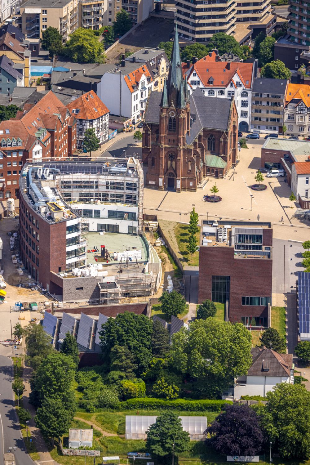 Luftaufnahme Herne - Neubau eines Büro- und Geschäftshauses Europagarten neben der Kreuzkirche am Europaplatz in Herne im Bundesland Nordrhein-Westfalen, Deutschland