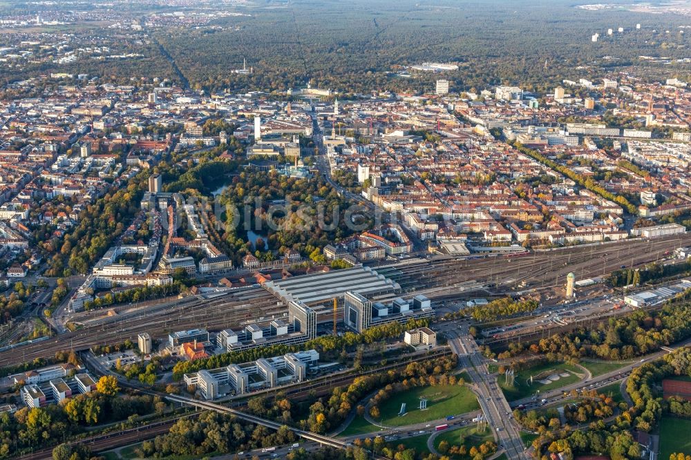 Luftaufnahme Karlsruhe - Neubau eines Büro- und Geschäftshauses in Karlsruhe im Bundesland Baden-Württemberg, Deutschland
