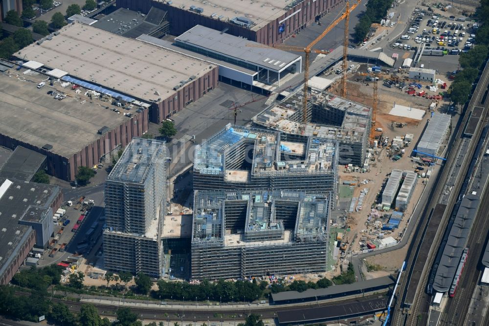Luftbild Köln - Neubau eines Büro- und Geschäftshauses MesseCity Köln Ost im Ortsteil Deutz in Köln im Bundesland Nordrhein-Westfalen, Deutschland