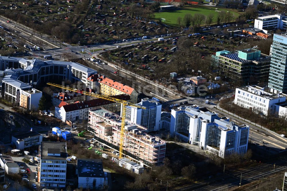 Luftbild München - Neubau eines Büro- und Geschäftshauses H29 im Münchener Westend in München im Bundesland Bayern, Deutschland