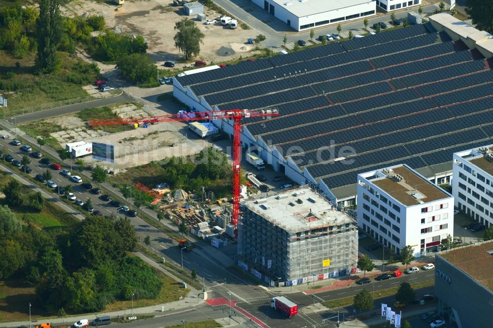 Berlin von oben - Neubau eines Büro- und Geschäftshauses Am Oktogon im Ortsteil Adlershof in Berlin, Deutschland