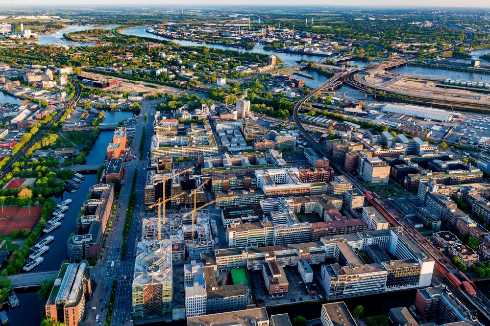 Hamburg aus der Vogelperspektive: Neubau eines Büro- und Geschäftshauses der Olympus Campus in Hamburg, Deutschland