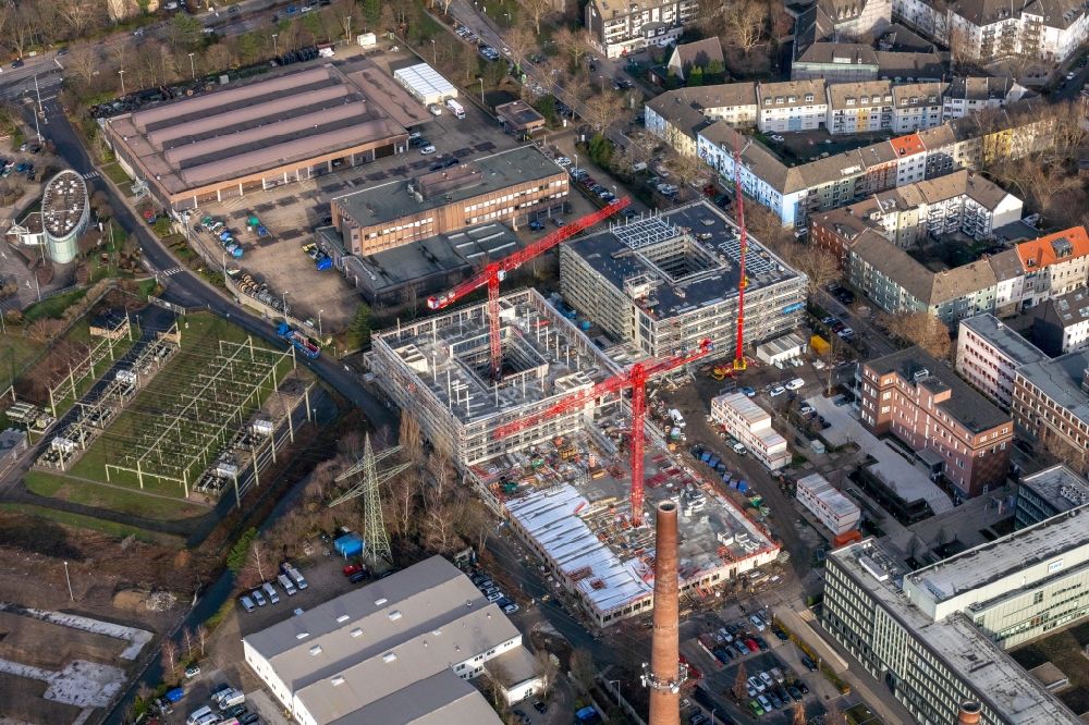 Essen aus der Vogelperspektive: Neubau eines Büro- und Geschäftshauses RWE Campus in Essen im Bundesland Nordrhein-Westfalen, Deutschland