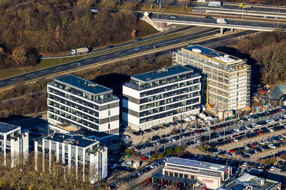 Dortmund von oben - Neubau eines Büro- und Geschäftshauses der Schürmann Immobiliengesellschaft GmbH & Co.KG in Dortmund im Bundesland Nordrhein-Westfalen, Deutschland