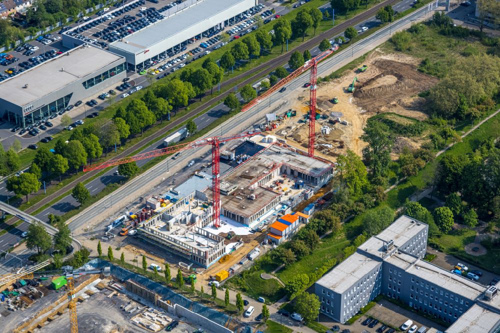 Dortmund aus der Vogelperspektive: Neubau eines Büro- und Geschäftshauses SKOFFICE in Dortmund im Bundesland Nordrhein-Westfalen, Deutschland