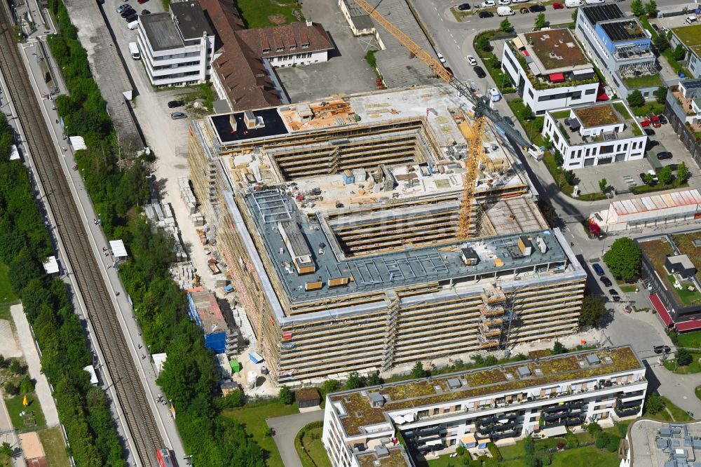 Luftbild München - Neubau eines Büro- und Geschäftshauses South Horizon im Ortsteil Obersendling in München im Bundesland Bayern, Deutschland