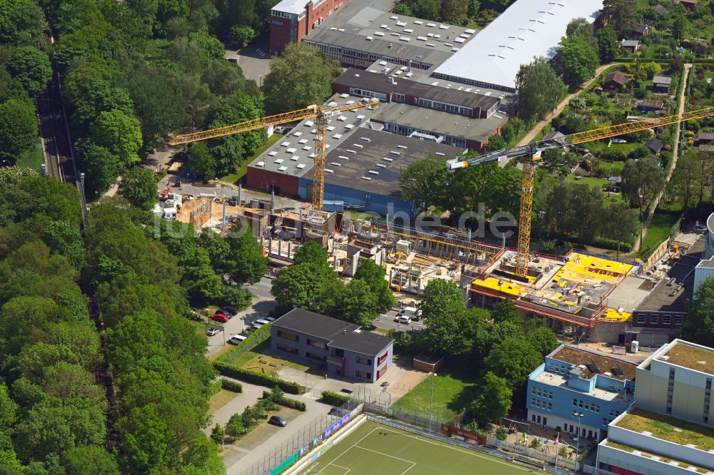 Luftbild Hamburg - Neubau eines Büro- und Geschäftshauses der TK Techniker Krankenkasse im Ortsteil Barmbek in Hamburg, Deutschland