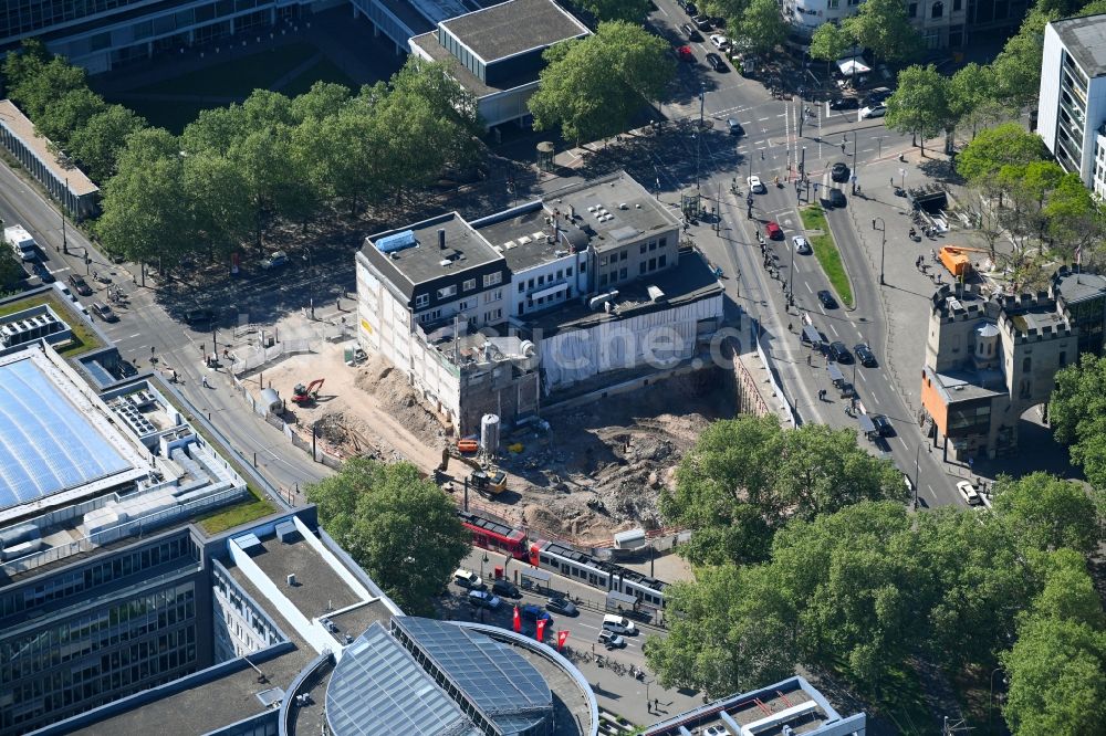 Luftaufnahme Köln - Neubau eines Büro- und Geschäftshauses WALLARKADEN am Rudolfplatz in Köln im Bundesland Nordrhein-Westfalen, Deutschland