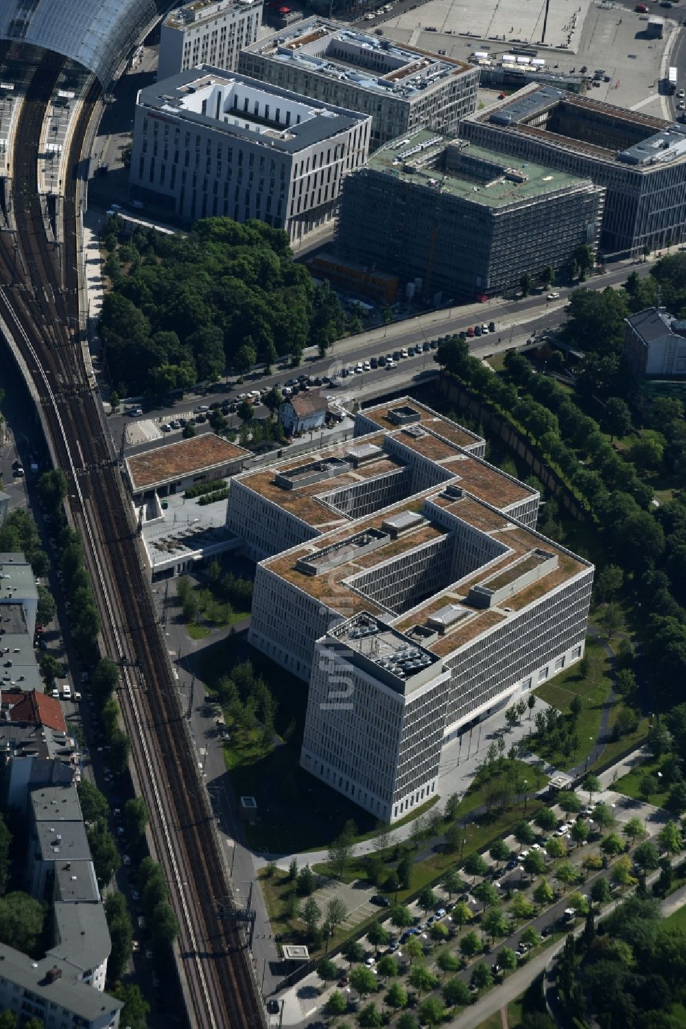 Berlin aus der Vogelperspektive: Neubau des Bundesministeriums des Innern / Innenministerium in Berlin Moabit