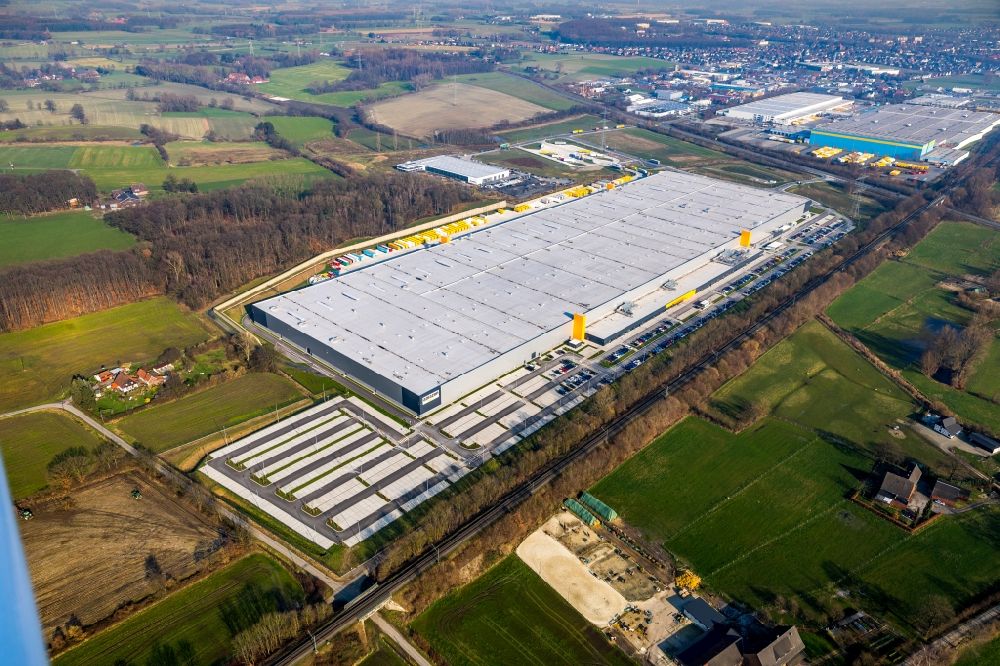 Werne aus der Vogelperspektive: Neubau eines Gebäudekomplexes auf dem Gelände des Logistikzentrums Amazon Logistik in Werne im Bundesland Nordrhein-Westfalen