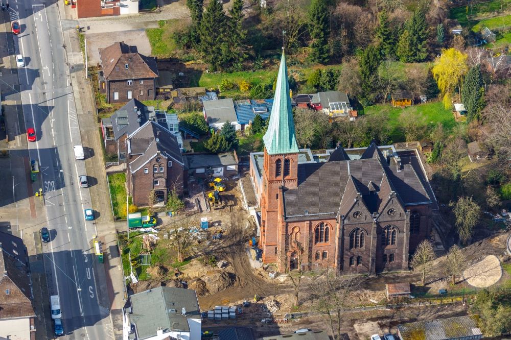 Oberhausen von oben - Neubau des Gemeindezentrum an der Evangelischen Auferstehungskirche in Oberhausen im Bundesland Nordrhein-Westfalen, Deutschland