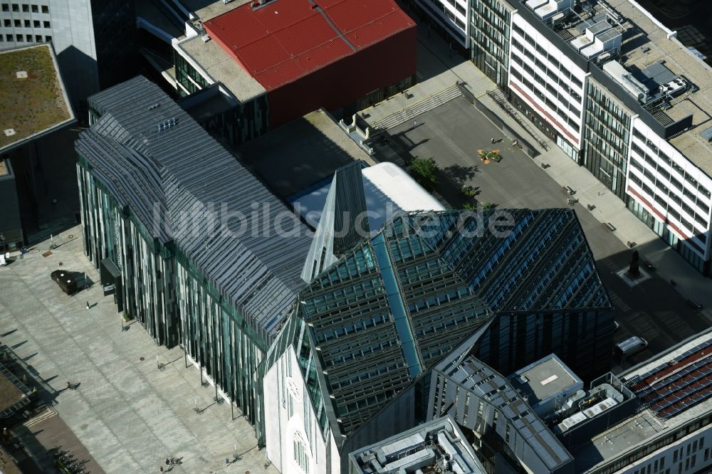 Luftaufnahme Leipzig - Neubau des Hauptgebäudes der Universität UNI Leipzig im Bundesland Sachsen