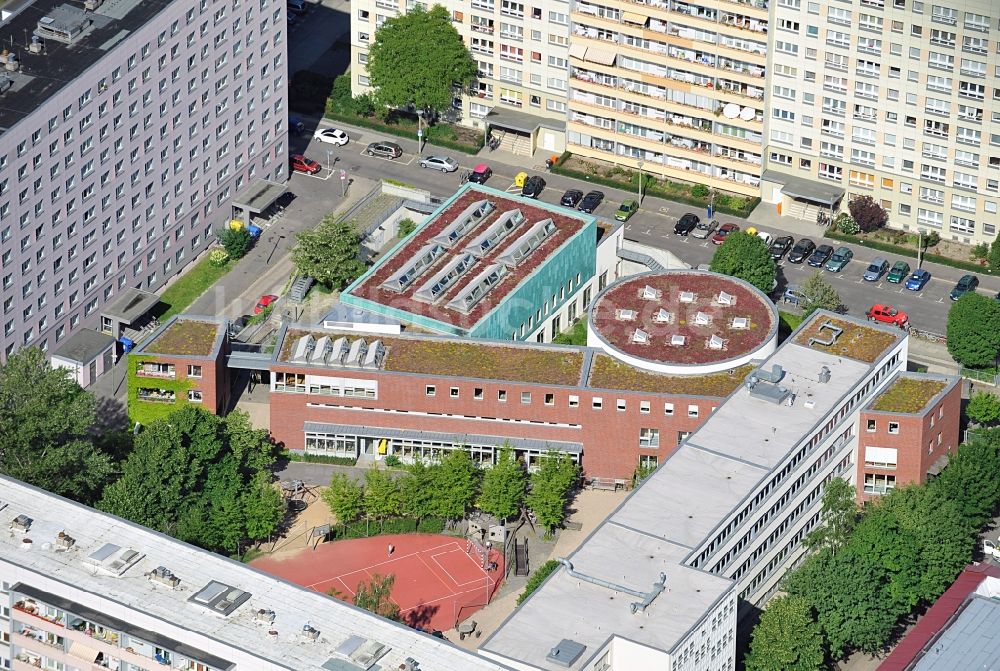 Luftaufnahme Berlin - Neubau der Helene-Haeusler-Schule in Berlin / Prenzlauer Berg im Bundesland Berlin