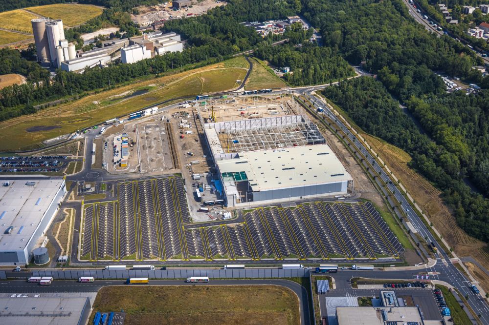 Dortmund von oben - Neubau eines Hochregal- Lager-Gebäudekomplex und Logistikzentrum auf dem Gelände in Dortmund im Bundesland Nordrhein-Westfalen, Deutschland