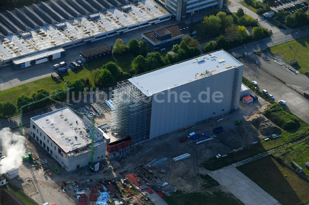 Luftaufnahme Uelzen - Neubau eines Hochregal- Lager-Gebäudekomplex und Logistikzentrum in Uelzen im Bundesland Niedersachsen, Deutschland