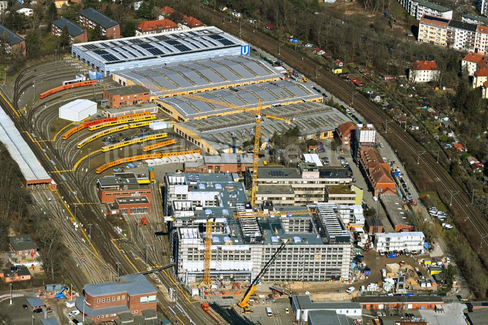 Berlin von oben - Neubau der Instandhaltungswerkstatt und Ausbesserungswerk für Zug- Waggons in Berlin, Deutschland