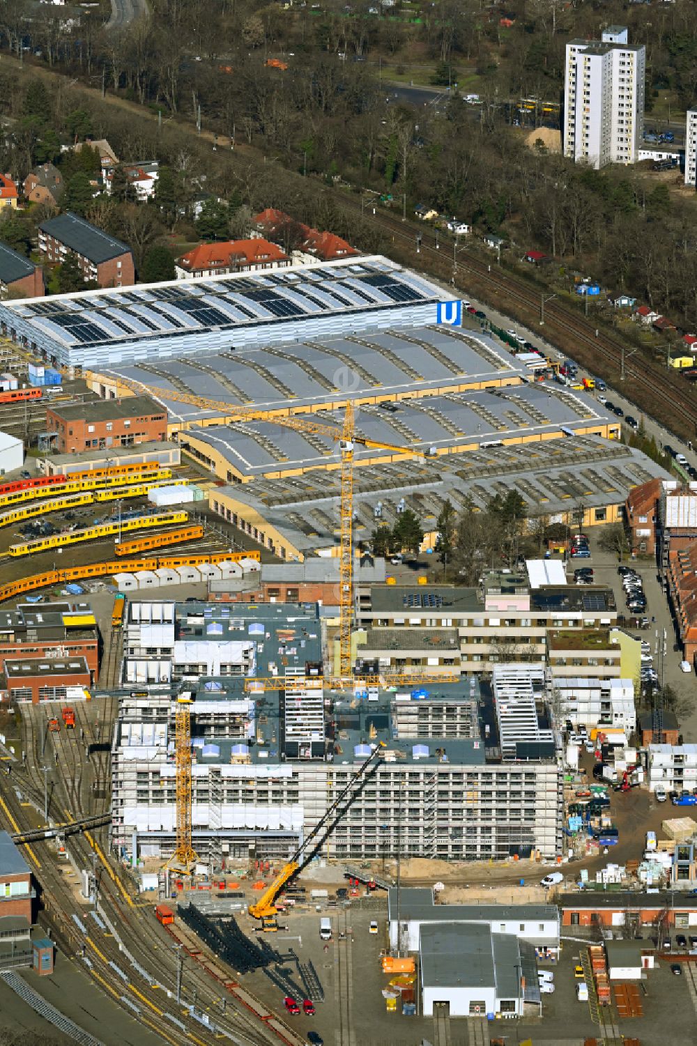 Berlin aus der Vogelperspektive: Neubau der Instandhaltungswerkstatt und Ausbesserungswerk für Zug- Waggons in Berlin, Deutschland