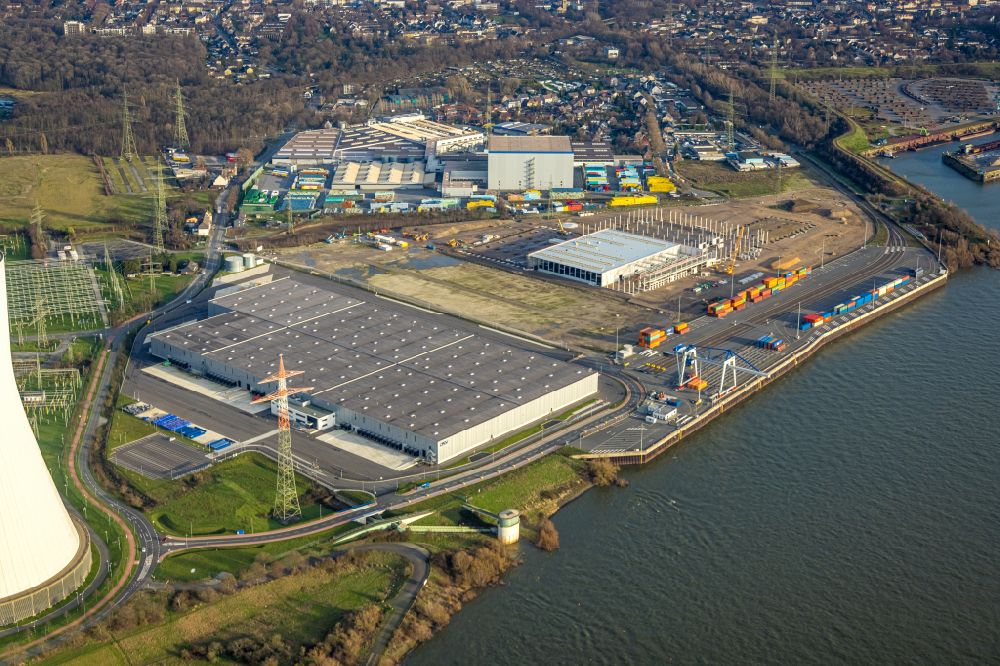 Duisburg von oben - Neubau des Logistikzentrums in Duisburg im Bundesland Nordrhein-Westfalen, Deutschland