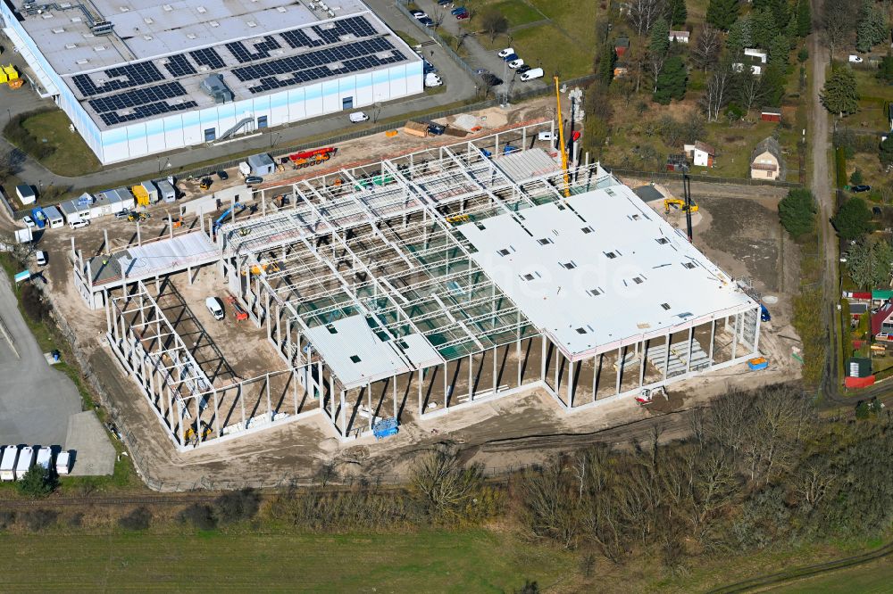 Luftaufnahme Mittenwalde - Neubau des Logistikzentrums in Mittenwalde im Bundesland Brandenburg, Deutschland