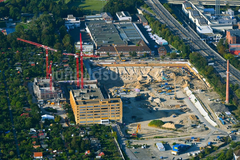 Berlin von oben - Neubau einer Mehrfamilienhaus-Wohnanlage Gewerbehöfequartier Go West in Berlin, Deutschland