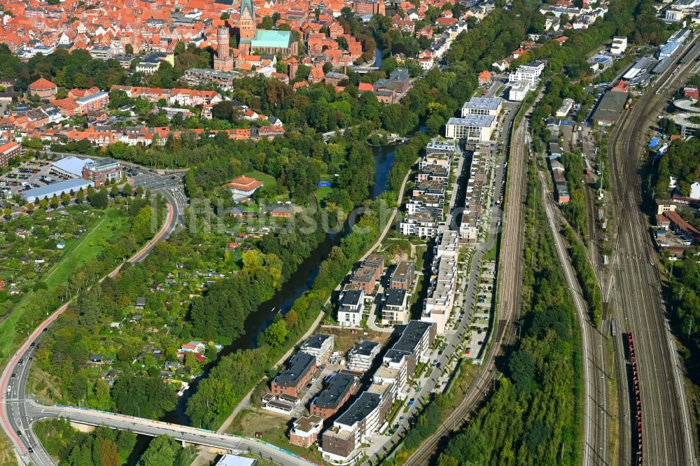 Luftbild Lüneburg - Neubau einer Mehrfamilienhaus-Wohnanlage Ilmenaugarten in Lüneburg im Bundesland Niedersachsen, Deutschland