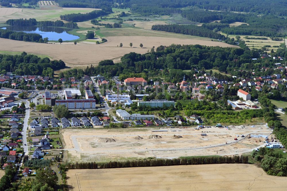 Luftaufnahme Biesenthal - Neubau einer Mehrfamilienhaus-Wohnanlage Naturquartier in Biesenthal im Bundesland Brandenburg, Deutschland