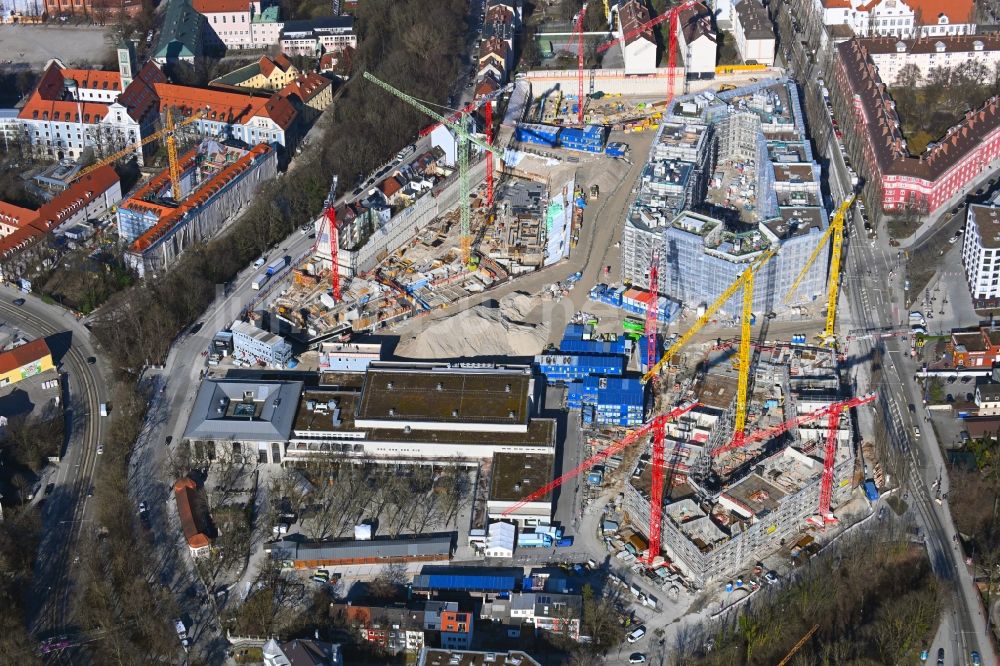 Luftbild München - Neubau einer Mehrfamilienhaus-Wohnanlage im Ortsteil Au-Haidhausen in München im Bundesland Bayern, Deutschland