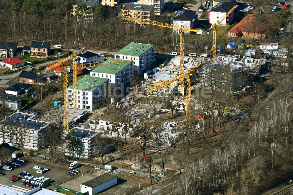Luftbild Königs Wusterhausen - Neubau einer Mehrfamilienhaus-Wohnanlage im Ortsteil Zeesen in Königs Wusterhausen im Bundesland Brandenburg, Deutschland
