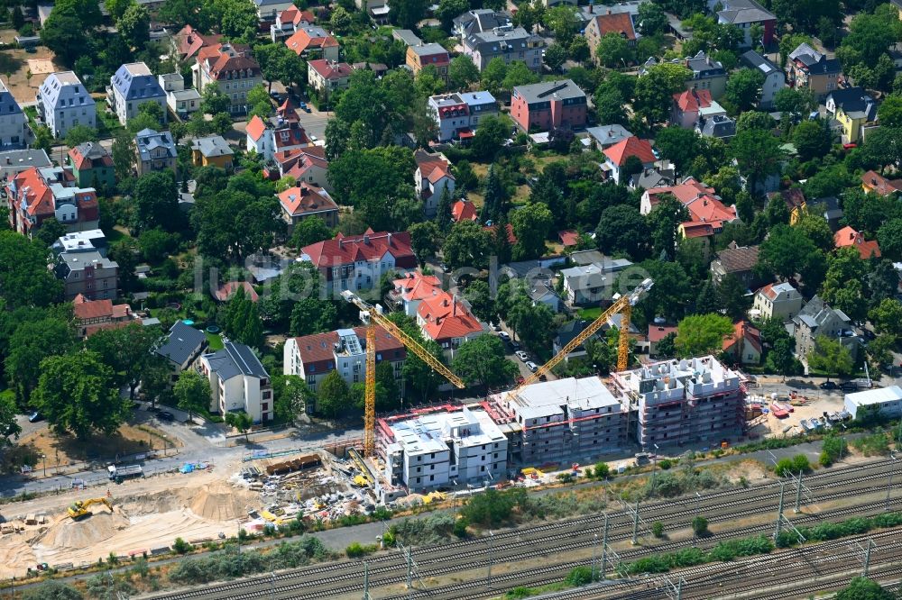 Luftbild Berlin - Neubau einer Mehrfamilienhaus-Wohnanlage Wandlitzstraße Kaisergärten im Ortsteil Karlshorst in Berlin, Deutschland