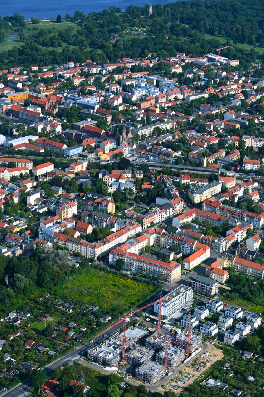 Luftaufnahme Potsdam - Neubau einer Mehrfamilienhaussiedlung im Ortsteil Babelsberg Süd in Potsdam im Bundesland Brandenburg, Deutschland