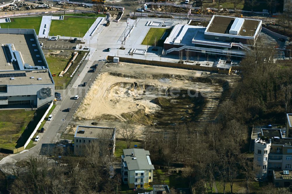 Luftaufnahme Potsdam - Neubau des Museums- Gebäude an der Max-Planck-Straße in Potsdam im Bundesland Brandenburg, Deutschland
